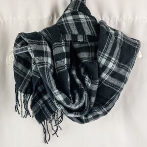 Apexx Black & Gray Plaid Blanket Scarf Unisex Mens Womens One Size